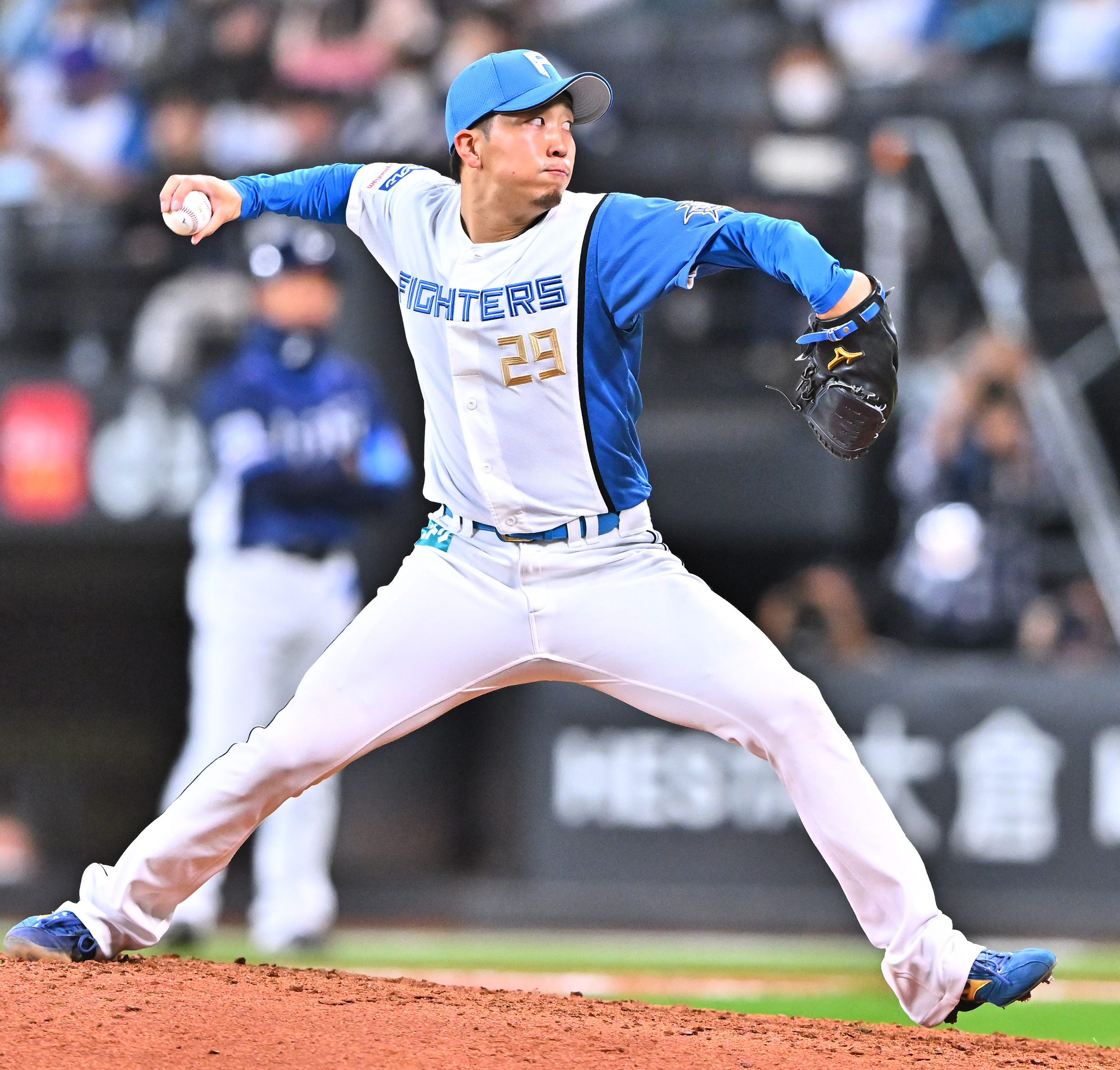 八回、３番手で登板した井口